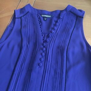 ⭐️ Express Button Tank ⭐️